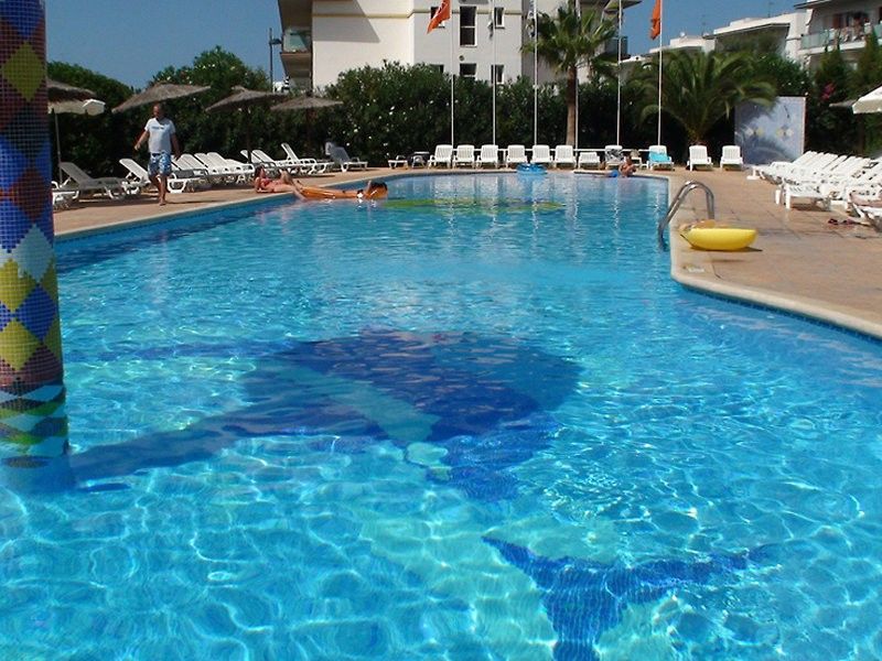 Aparthotel Vibra Bay San Antonio  Exterior photo